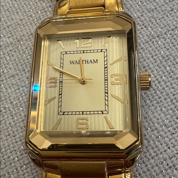 Waltham Watch - WAM030 - Picture 3 of 6